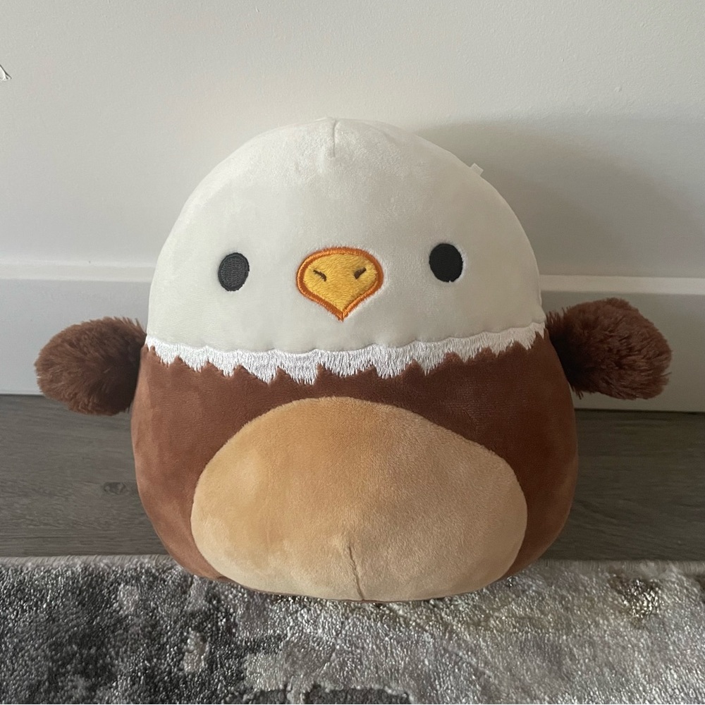 Edward the Eagle OG 8 inch Squishmallows NWT